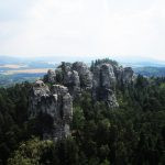 Honitba Radeč leží přímo v srdci Českého Ráje. Nejen, že lovci mají možnost lovit velmi dobré muflony, ale zároveň je zde prostor pro turistické výlety s úžasnými výhledy do okolí